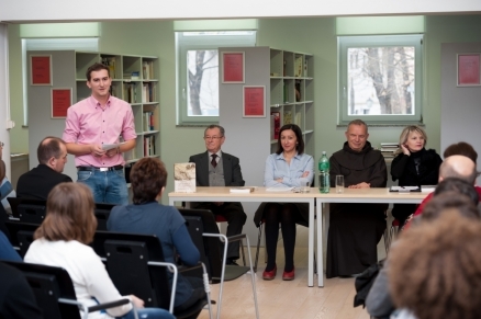 Promocija knjiga dr. o. Emanuela Hoška