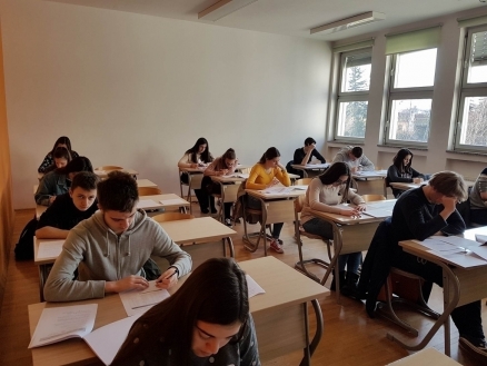 Natjecanje iz njemačkog i engleskog jezika